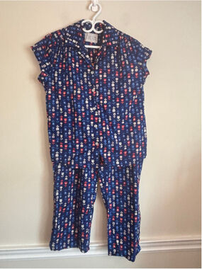 The Cats Pajamas Folk Art Print PJ Set Size Medium Luxury Resort Travel